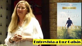 ENTREVISTA a LUZ GABÁS El latido de la tierra [upl. by Zobias]