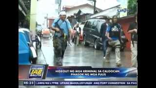 Hide out ng mga kriminal sa Caloocan pinasok ng mga pulis [upl. by Gertrud]