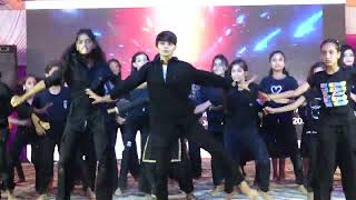 Mauja Hi Maujakittu dancer balamau trending viral Armandigitalstudio danceMikaSingh [upl. by Hubing]