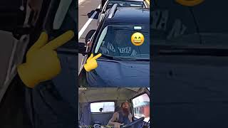 Das ist Liebe zum Beruf😁👍 lkw lkwfahrer usa ustrucker trucker bus job arbeit funny crash [upl. by Marcos]