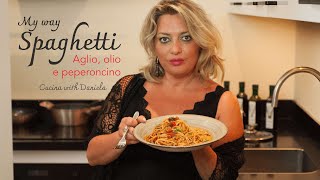 The Easiest Spaghetti Aglio e Olio Recipe – 10Minute Italian Classic [upl. by Gloria]