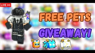 🔴GIVING FREE PETS IN PETS GO AND ROLLING PETS [upl. by Aysa]