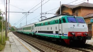 Treni in transito nella stazione Palombina di Ancona \ Palombina Railways Station [upl. by Aram]