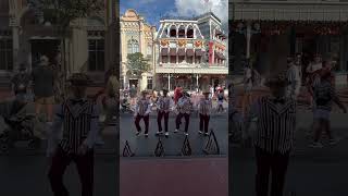 Disney  Magic Kingdom’s Awesome Dapper Dans magickingdom dapperdan dapperdans disney xmas [upl. by Anairda653]