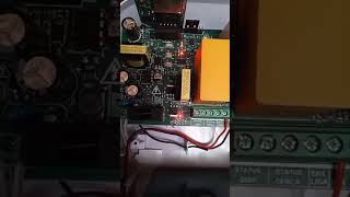 Prueba de funcionamiento de Electrificadora Intelbras 6012 NET [upl. by Arivle]