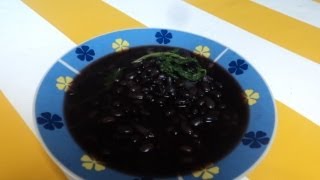 RECETA DE FRIJOLESFRIJOLES NEGROS EN LA OLLAlasdeliciasdelupita [upl. by Krenek233]