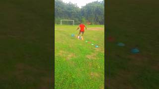 Football training short video  defending warm up drill soccer soccerdrills goalkeeperdrills [upl. by Ahtnammas]