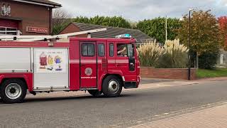 Bonfire Night Tyne amp Wear Fire Service Appliances Responding [upl. by Urbano]