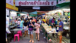 4K quotChok Chai 4 Marketquot local street food on the evening at Ladprow road Bangkok [upl. by Karel]