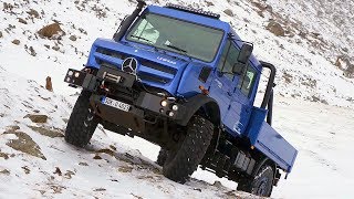 Mercedes UNIMOG U – Snow OFFROAD Driving [upl. by Colinson970]