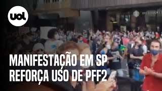 Protesto contra Bolsonaro fecha a Paulista e tem distribuição de máscaras [upl. by Aufa]