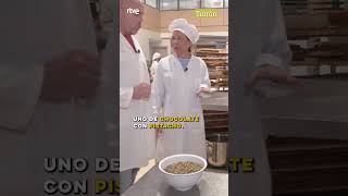 En estas fechas que no falte turrón 🍫 aquilatierra RTVECocina shortsrtve [upl. by Eward493]