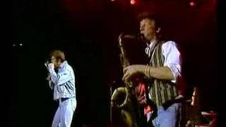 Huey Lewis amp the News live  I want a new drug [upl. by Snebur890]