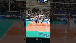 Halkbank Voleybol Takımı vs Sir Sicoma Momini Perugia İtalyan Takimi [upl. by Dahsar131]