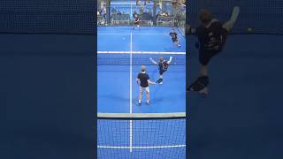 Por Tres  Patrick Kristensen Padel Remate Sports [upl. by Rodrique881]