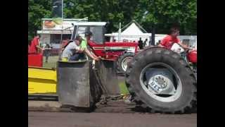 massey ferguson 65 trekkertrek zelhem [upl. by Nazar]