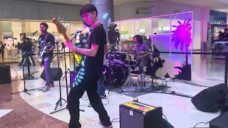 Maracas PXNDX cover live at Plaza Cibeles [upl. by Emory653]