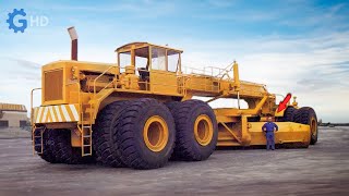 THE LARGEST MOTOR GRADER IN THE WORLD THAT WAS NEVER USED ▶ HEAVYDUTY MACHINERY [upl. by Kidd920]