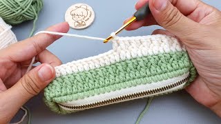 Crochet Zipper Purse  Super Easy Crochet Purse Step by Step Front Post DC  ViVi Berry DIY [upl. by Euqinommod392]