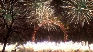 London UK  New Year Fireworks 2014 Full Video HD [upl. by Ormand]