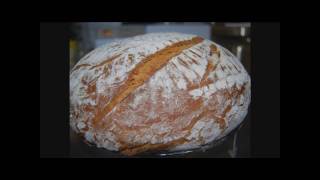 Brot backen  Sour Dough Bauernbrot Step 4 [upl. by Orbadiah632]