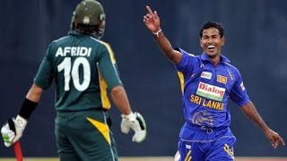 Nuwan Kulasekara Bowls Shahid Afridi with a big inswinger  Sri Lanka vs Pakistan 2009 [upl. by Nare]