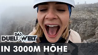 Hazel Brugger vergeht das Lachen allein auf der Bergspitze  Duell um die Welt [upl. by Bunny]