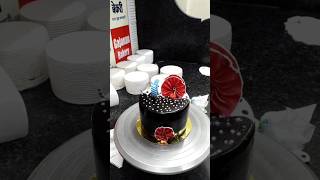 Choco vanilla cake designcake cakedecoration shortvideo [upl. by Rather]