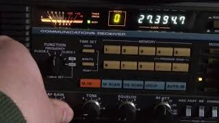 Listening to CB Radio on the Kenwood R2000 [upl. by Wernda1]