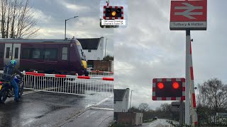 Bells Tutbury amp Hatton Level Crossing Derbyshire [upl. by Ahseel]