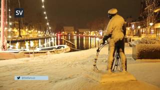 Autorit vanaf Kampen de sneeuw in richting Lemmer  ©StefanVerkerknl [upl. by Teerell]