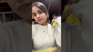 2 daal bad mili friend se anjanatiwarivlog friends youtubeshorts minivlog food diwalishoping [upl. by Asilana]