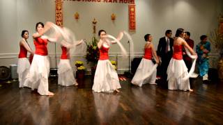 Traditional Vietnamese Dance [upl. by Letha]