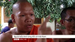 Nhà sư Khmer phản đối chính phủ VN [upl. by Markland]