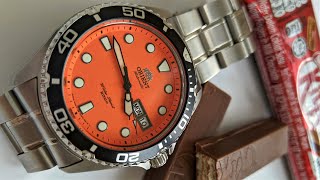 Orient Ray 2 Orange Dial FAA02006M9  SKX011 Alternative [upl. by Hime]