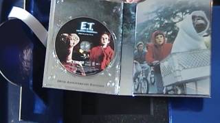 ET The ExtraTerrestrial  Gift Set DVD Review [upl. by Mata]