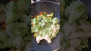 Pangasiusfilet met groente couscous  Snelle Maaltijd met Mike [upl. by Lette]