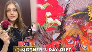 Mother’s Day Mama ko gift’s diye🎁🛍Zolish Vlogs [upl. by Adnot]