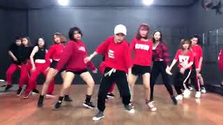 Jingle Bells Remix BoBo Choreography鏡面版 [upl. by Sorilda]