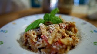 Ricetta Pasta con melanzane  Primo piatto veloce e gustoso [upl. by Zolner]