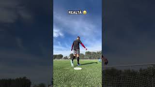 ASPETTATIVA vs REALTÀ 😂⚽️ ilbossdelfreestyle [upl. by Aryaz]