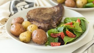 20 Minute Steak and Potatoes [upl. by Maloy]