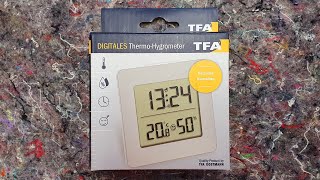 TFA Dostmann Digitales ThermoHygrometer mit Alarm Uhrzeit Datum Luftfeuchtemesser u Thermometer [upl. by Nnaeinahpets880]