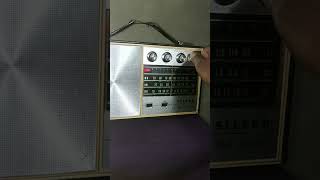 silver radio model 8s51 for sale very nice working AC DC u can call or watsaap me 7006197661 [upl. by Einohtna]