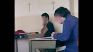 Professore si incazza per una flatulenza in classe [upl. by Ainnet957]