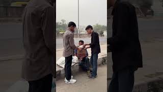 भूख इंसान को मजबूर कर देती है 🥺🙏🙏 reels foryou shortvideo youtubeshorts needy viralvideo [upl. by Verda]