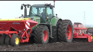 Sowing with Pottinger AEROSEM F6000 In Ten Have Meeden [upl. by Wenoa663]