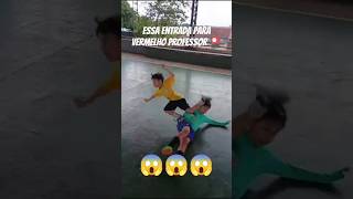 Que isso meu zagueiro 😱🎴 mix futebol futsal futebolamador futebolbrasileiro [upl. by Bakki376]