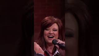 Charlotte Ritchie Jeff amp Sheri Easter  In Everything Give Thanks Gaither Thanksgiving Shorts [upl. by Reiner]