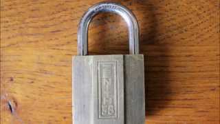 Crochetage lockpicking cadenas Zenith 38 de Valentin [upl. by Ebeneser]